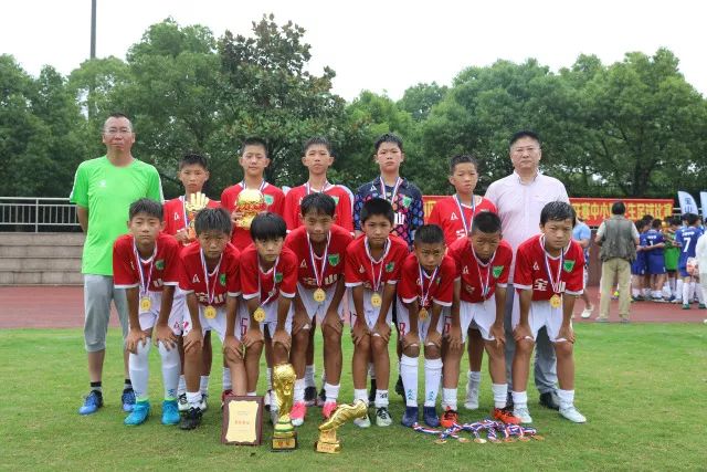 三人女篮-王丽丽绝杀 中国女篮加时险胜法国