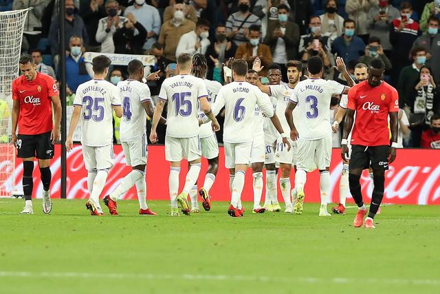 弗格29+11+10张镇麟20分 辽宁大胜福建