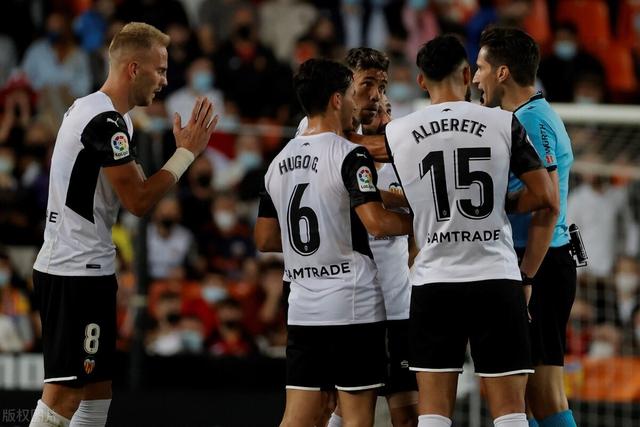 欧冠出线生死战巴黎悬了？神锋有望助曼城抢分