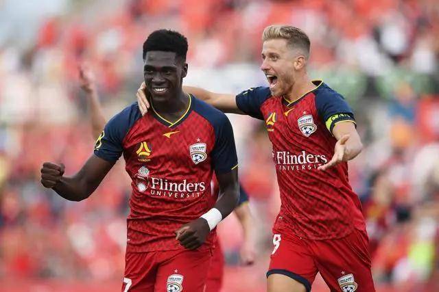 琼斯21+19曾凡博17分 新疆逆转险胜北京3连胜